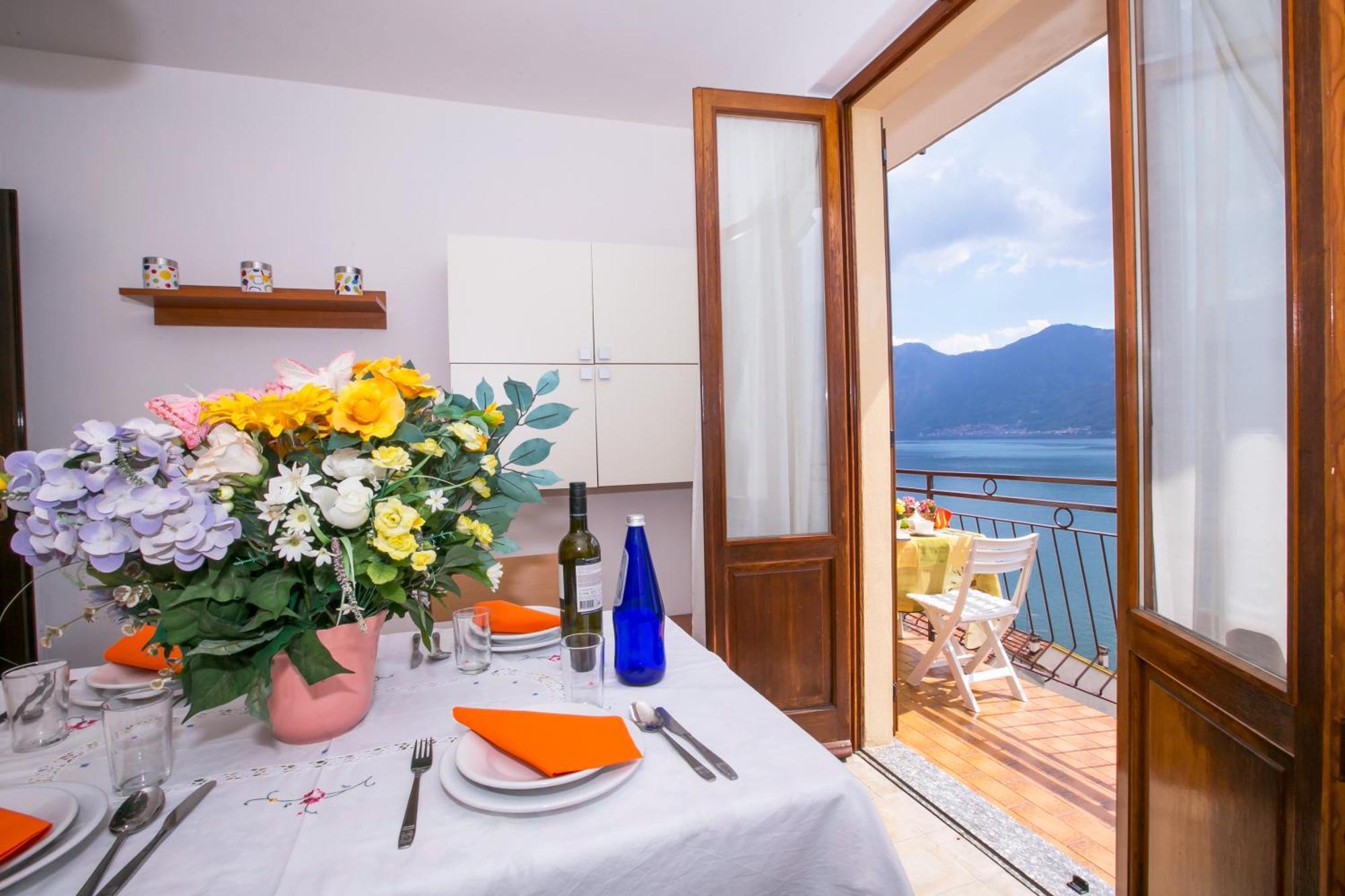 Bella Lake View Colonno Zewnętrze zdjęcie