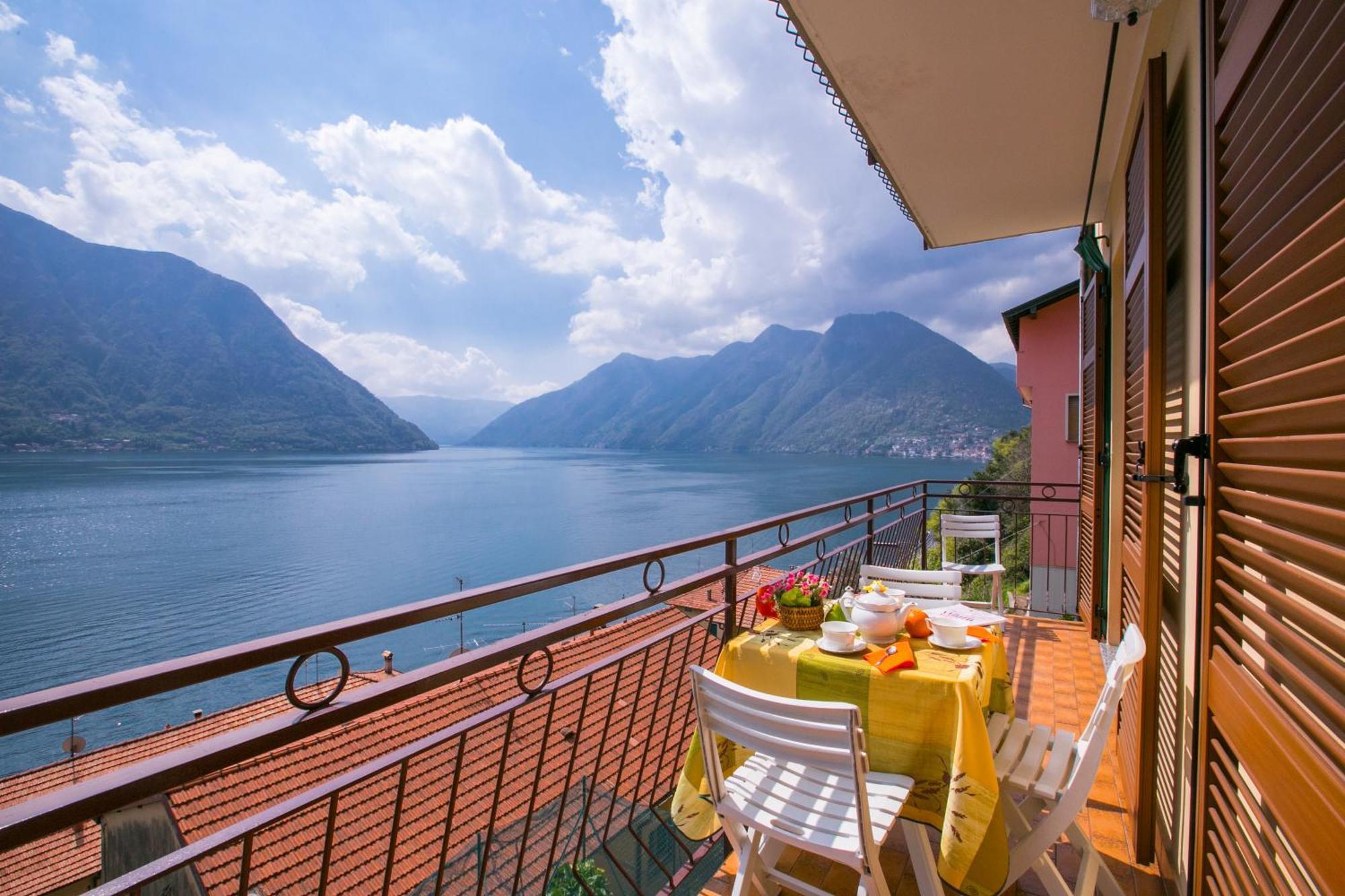Bella Lake View Colonno Zewnętrze zdjęcie